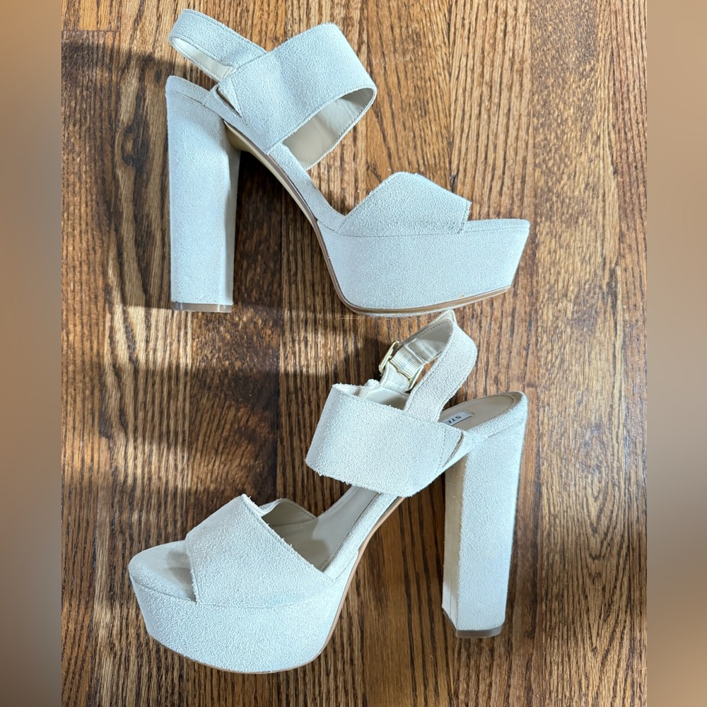Steve Madden Nude Platform Heels
